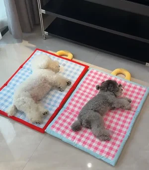 Pet Ice Mat All Seasons Dog Cat Cooling Nest Kennel Waterproof Checkered Pattern Machine Washable Sleeping Mat
